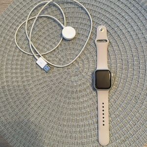 Apple Watch Series 9 41 mm - Starlight